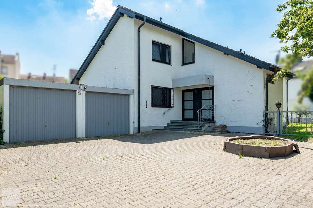 Immobilie in Zwingenberg - Attraktives Zweifamilienhaus in Top-Lage – Separate Eingänge, PV, Ausblick & Lebensqualität - Bild 1