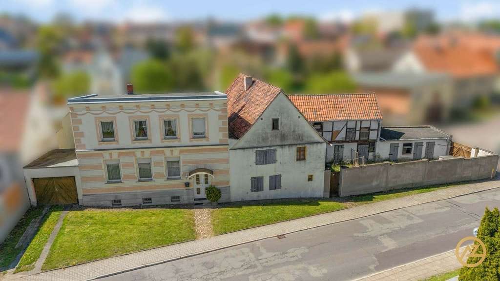 Immobilie in Wanzleben-Börde - "Solides Wohnhaus mit Garten, Innenhof und Entwicklungspotenzial in Hohendodeleben" - Bild 1