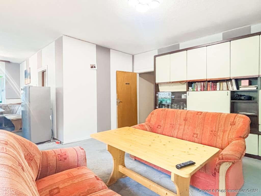 Immobilie in Grömitz - Renovierungsbedürftiges Einfamilienhaus/Gästehaus in eingewachsener Wohngegend - Bild 4