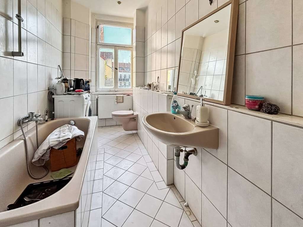 Immobilie in Markkleeberg - Charmante 2-Zimmer-Wohnung mit Entwicklungspotenzial im Denkmalobjekt in Markkleeberg - Bild 4