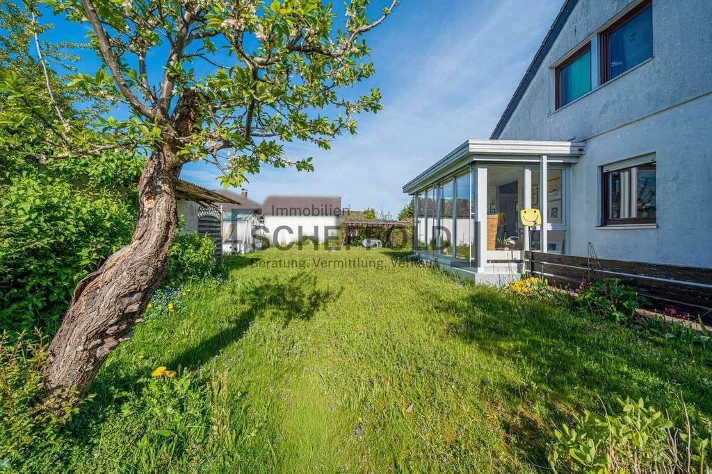 Immobilie in Achstetten - Charmant! Einfamilienhaus mit schönem Garten in ruhiger Lage - Bild 3