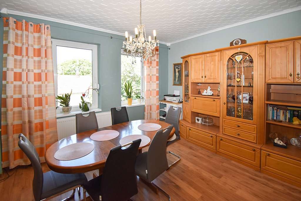 Immobilie in Bockenem - Charmantes Ein- bis Zweifamilienhaus mit idyllischem Garten - Bild 2