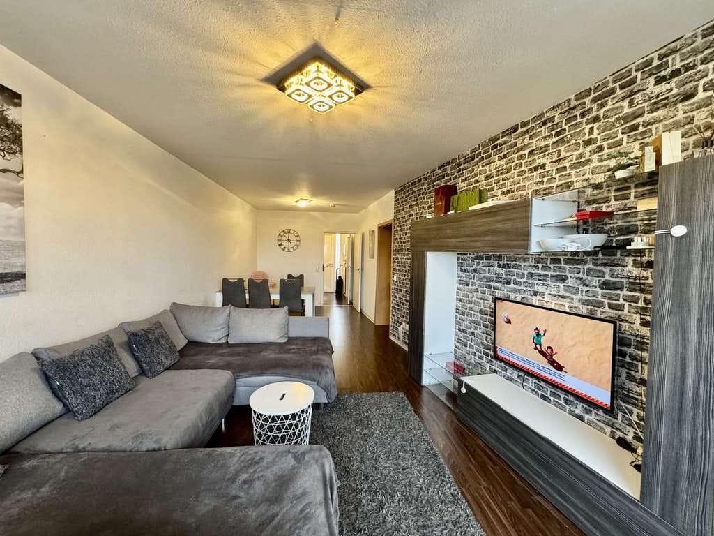 Immobilie in Wunstorf - Ihr neues IMMOBILIEN QUARTIER: Gut vermietete 2-Zimmer Wohnung mit Fahrstuhl in Wunstorf - Bild 1