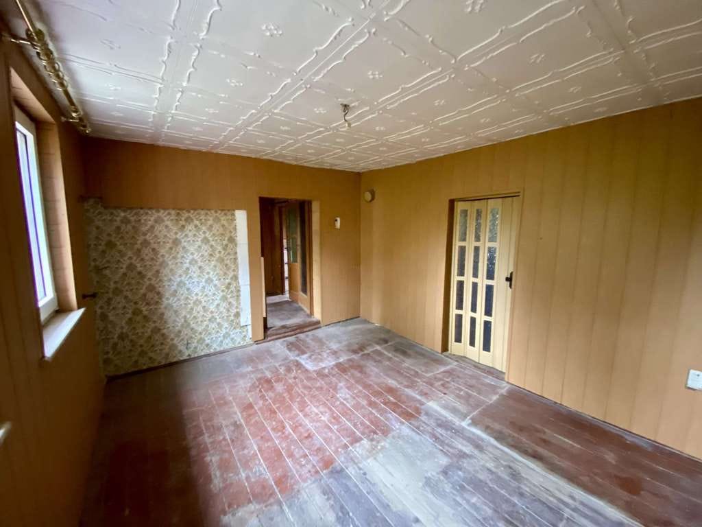 Immobilie in Zwenkau - Einfamilienhaus in zentraler ruhiger Lage von Zwenkau mit Doppelgarage zu verkaufen - Bild 3