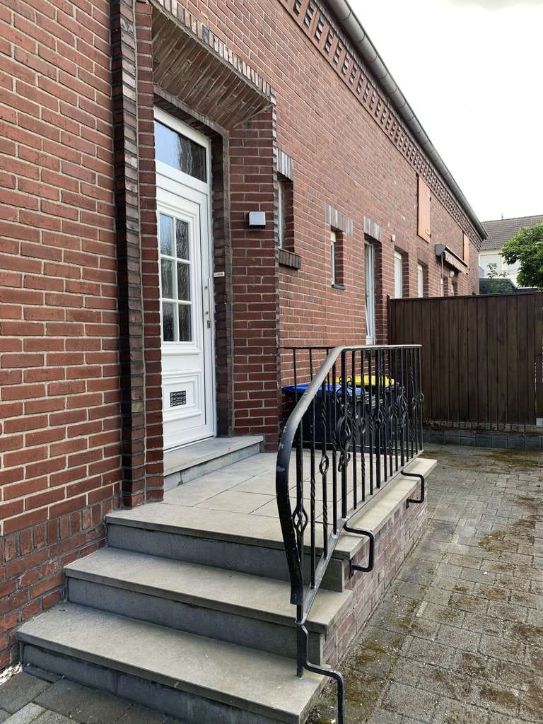 Immobilie in Waldfeucht - Ansprechendes 9-Zimmer-Haus zum Kauf in Waldfeucht, Heinsberg (Kreis) - Bild 1
