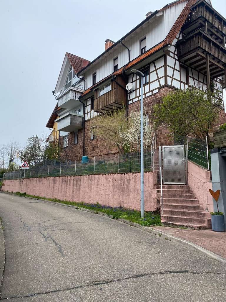 Immobilie in Loffenau - Großzügige Maisonette Wohnung - Bild 1