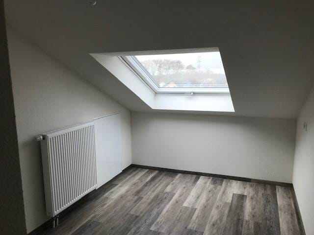 Immobilie in Schliengen - Gemütliche 2-Zimmer-DG-Wohnung mit traumhafter Loggia - Bild 3