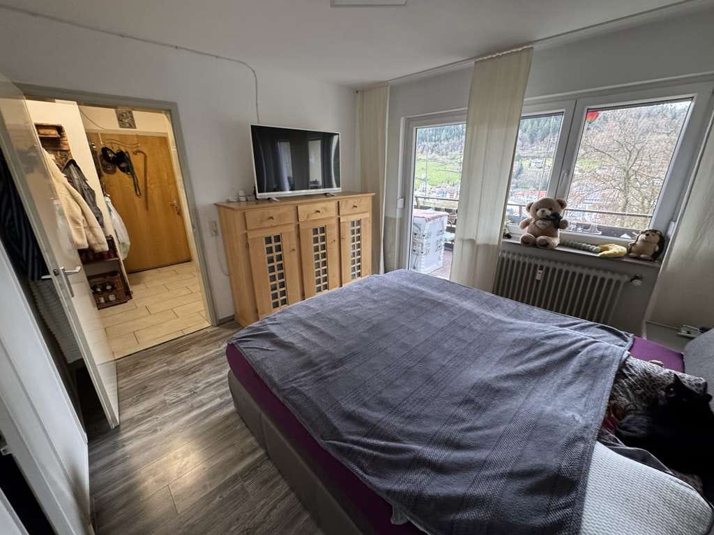 Immobilie in Bad Wildbad - Helle 2-Zimmer Wohnung mit 2 Balkonen im 2. OG in Bad Wildbad - Bild 3