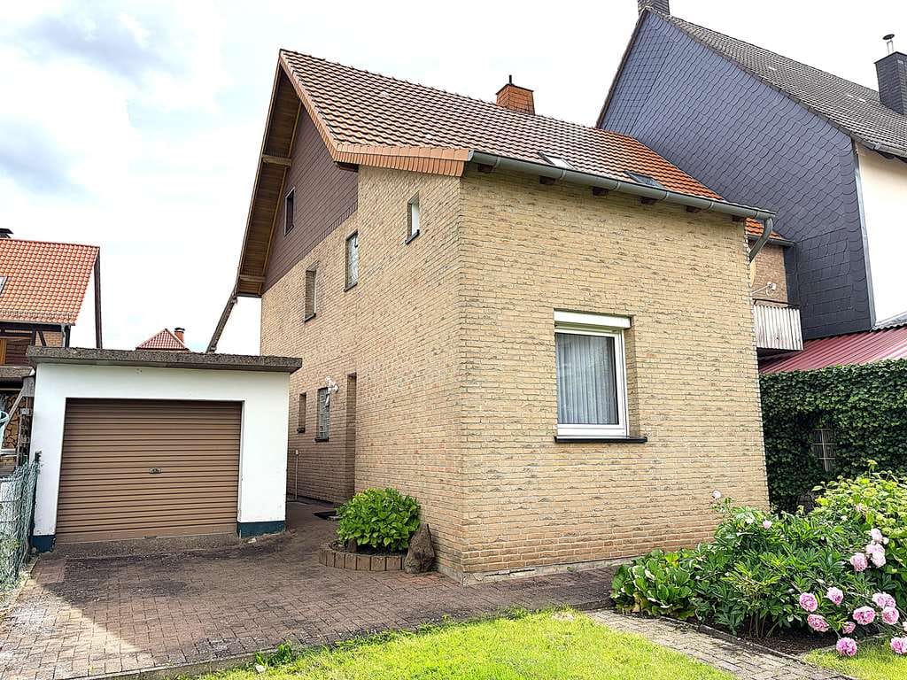 Immobilie in Marsberg - *** Einfach und Schön *** Einfamilienhaus in Marsberg-Erlinghausen - Bild 4