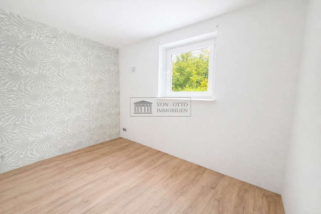 Immobilie in Hollenstedt - Bungalow-Traum mit Garten, Sauna und Privatsphäre - Bild 4