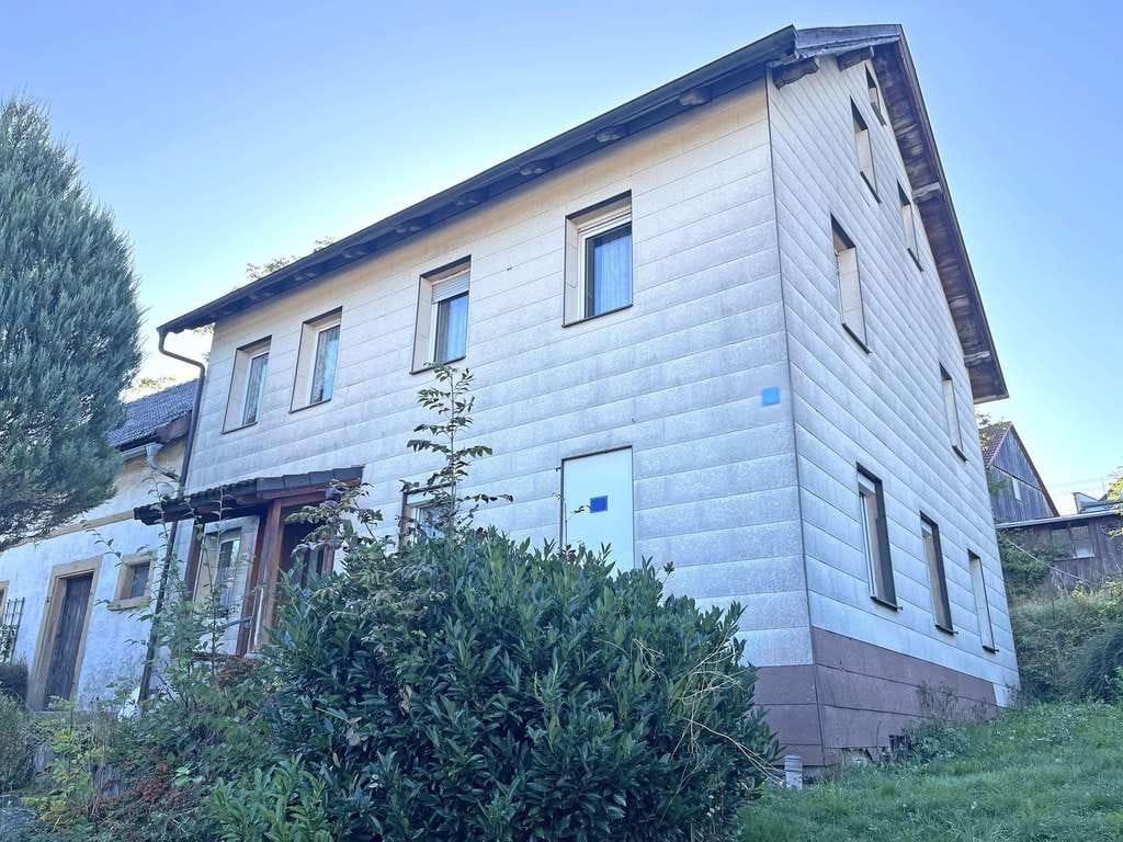 Immobilie in Untersteinach - Wohnhaus in ruhiger Ortslage - Bild 1