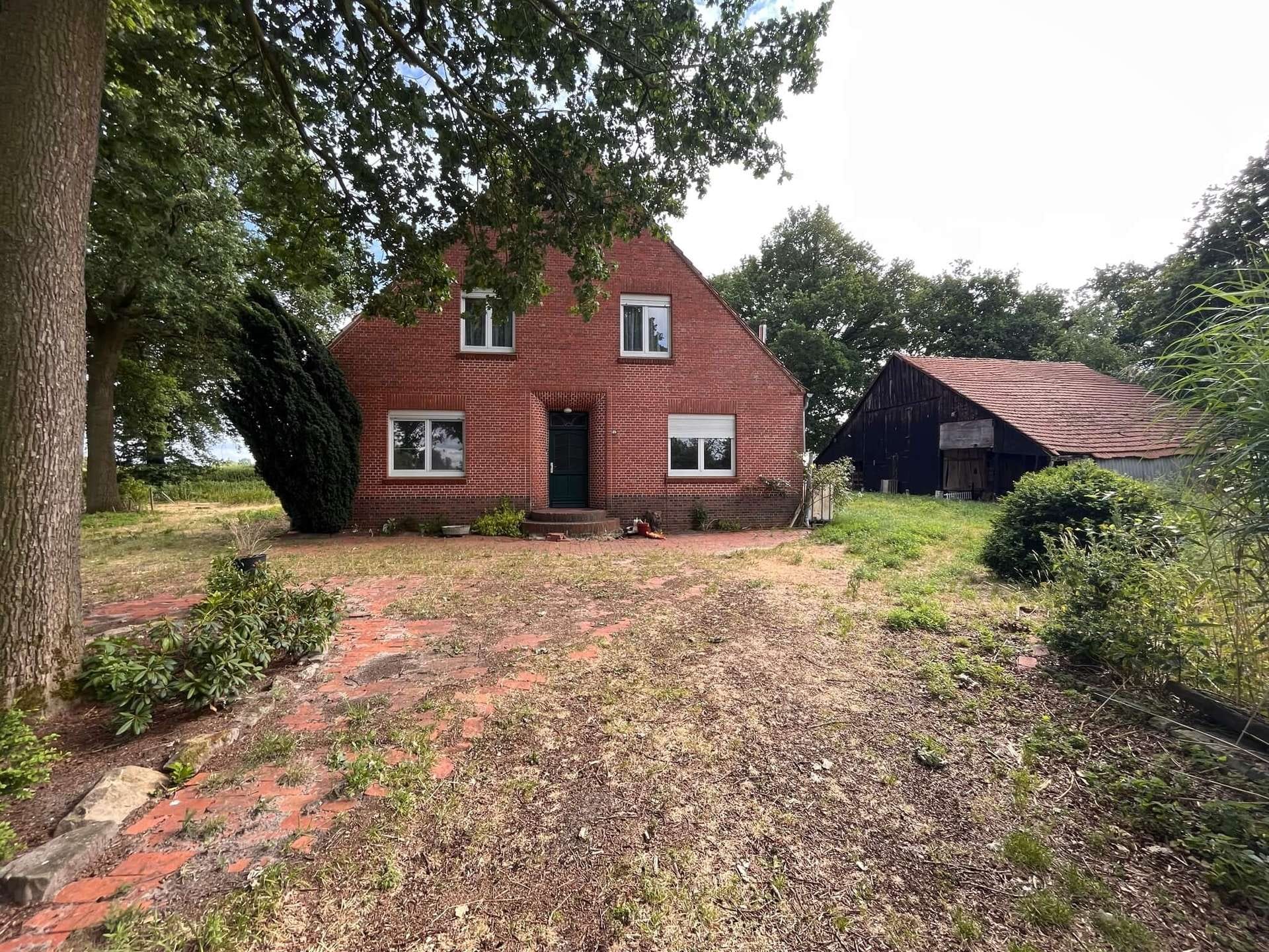 Immobilie in Twist - Provisionsfrei für Käufer! Sanierungsbedürftiger Resthof mit großem Grundstück von ca. 170.000 m²! - Bild 0