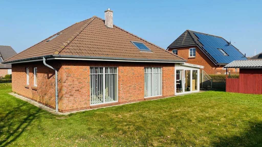 Immobilie in Süderlügum - Ebenerdig-1A Lage-Wintergarten-neuwertig - Bild 0