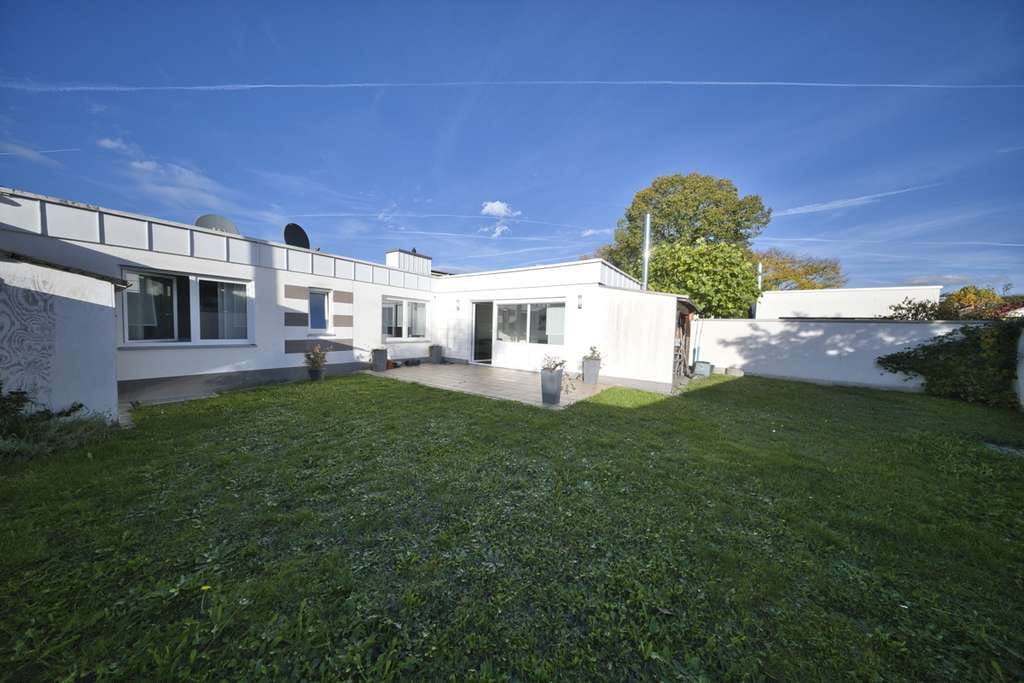 Immobilie in Aichach - wunderschönes Reihenmittelhaus in ruhiger Lage von Aichach - Bild 0