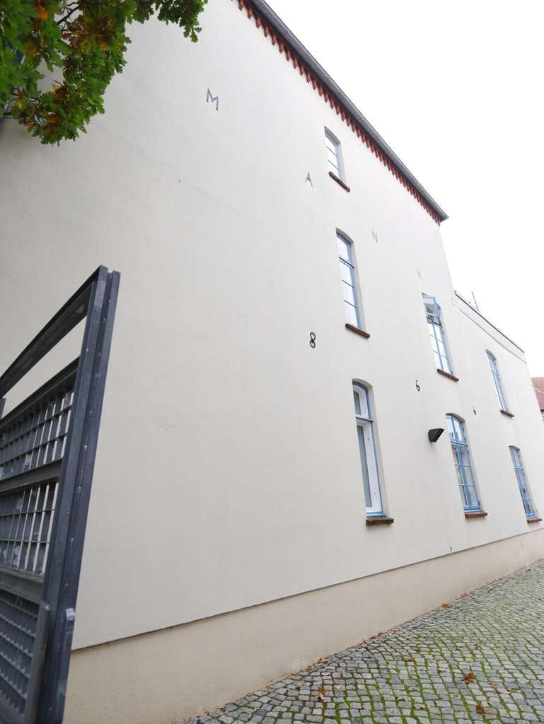 Immobilie in Wismar - Eindrucksvolles Mehrfamilienhaus in Hafennähe! *vollvermietet* - Bild 4