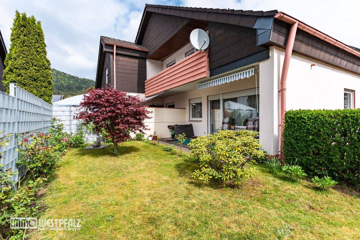 Immobilie in Dahn - Ruhig gelegene helle 3-ZKB-EG-Wohnung mit Garten & Garage in Dahn - Bild 3