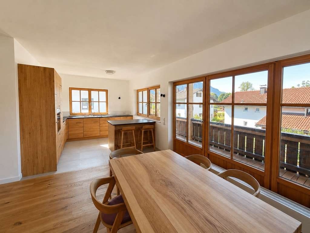 Immobilie in Schwangau - Exklusiv kernsanierte Wohnung in Schwangau-Waltenhofen in Seenähe mit Bergblick - Bild 0