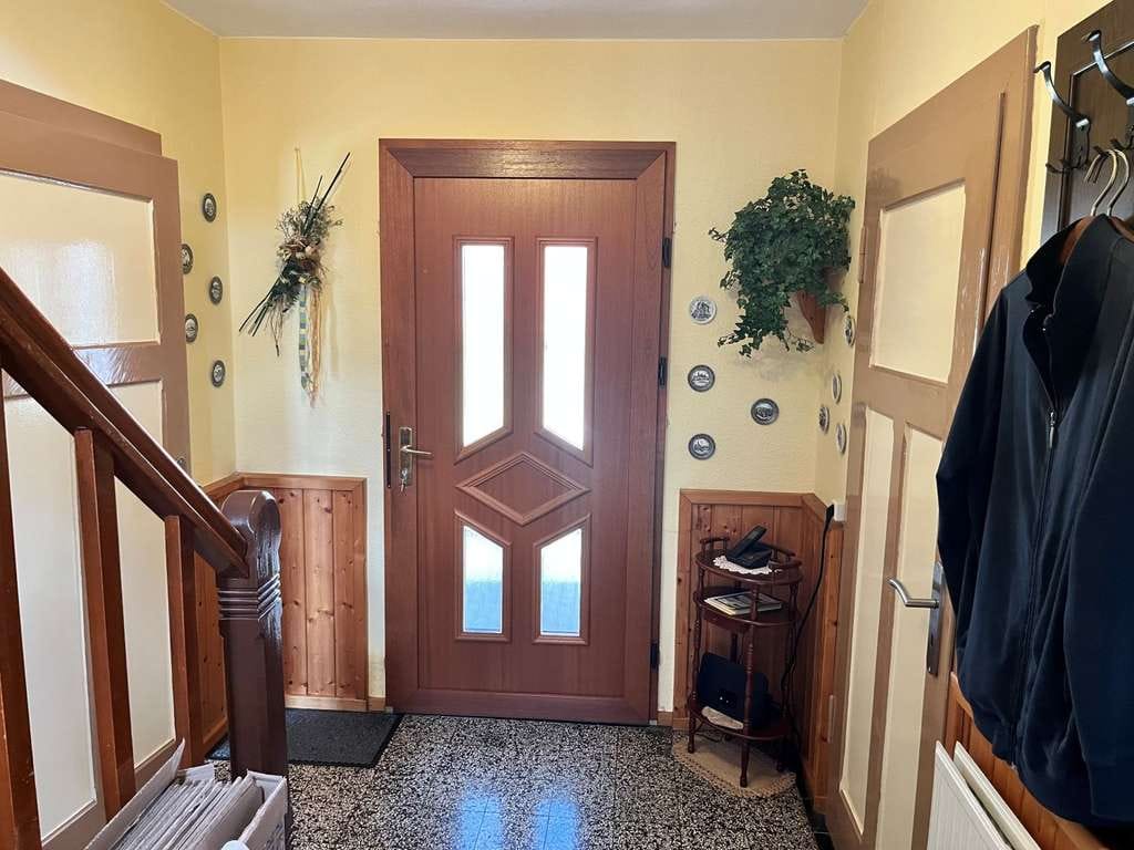 Immobilie in Sondershausen - Einfamilienhaus, umfassend saniert und sehr gepflegt im  Sondershäuser OT Immenrode - Bild 1