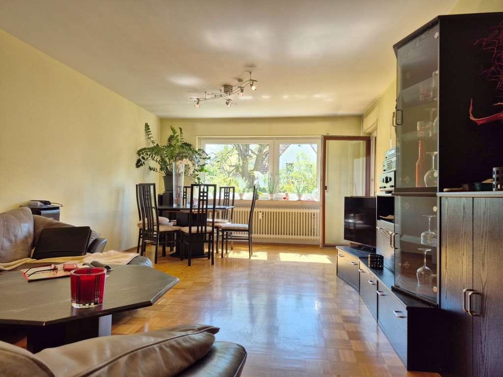 Immobilie in Öhringen - *Charmante 3-Zimmer-Hochparterrewohnung in ruhiger Wohnanlage* - Bild 3