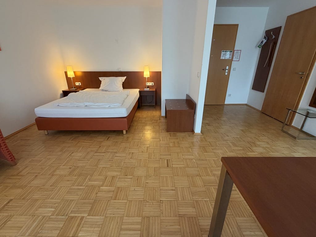 Immobilie in Schlangenbad - Keine Käuferprovision! Rendite + 4,5 % möglich! Kapitalanlage ohne Arbeit! Immer vermietet! - Bild 4
