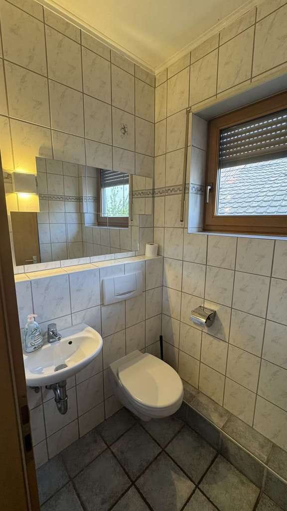 Immobilie in Neuhofen - 3 Parteienhaus mit mehreren Zugängen – ideal als Mehrfamilienhaus oder zur Vermietung - Bild 3