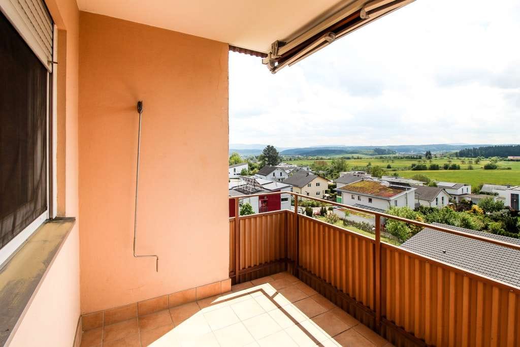 Immobilie in Rottweil - Modernisierte 1,5-Zimmer-Wohnung mit Balkon & Aufzug in Rottweil - Bild 2