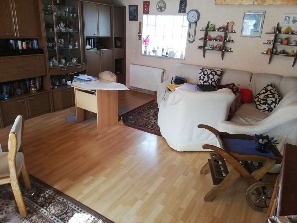 Immobilie in Bruchmühlbach-Miesau - Einfamilienhaus mit Garten am Ortsrand - Bild 2