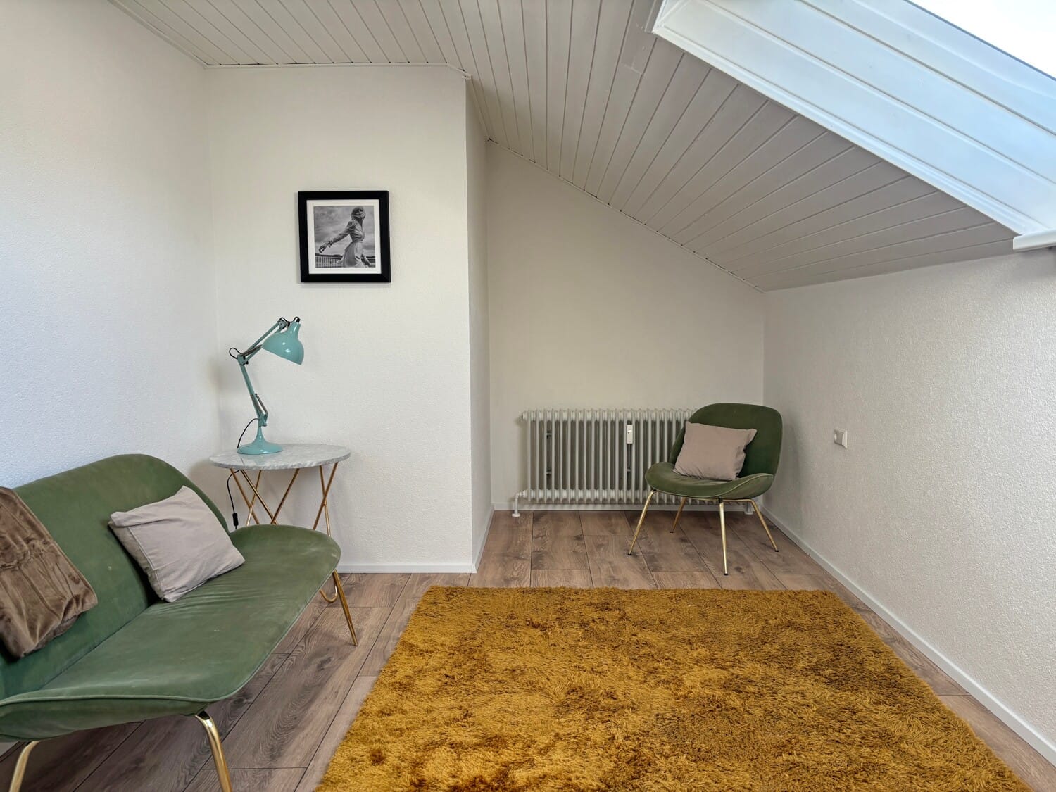 Immobilie in Ottenbach - Frisch renovierte 4-Zimmer-Wohnung in ruhiger Wohnlage - Bild 3