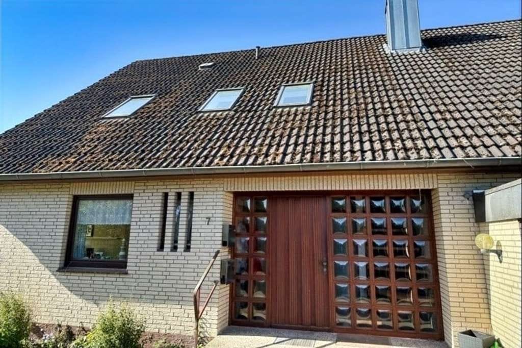 Immobilie in Selsingen - In bester Lage von Selsingen! 2- Familienhaus mit Garage! - Bild 3