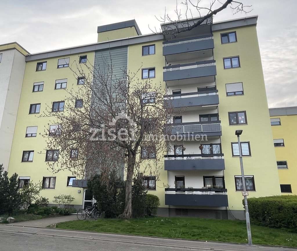 Immobilie in Denzlingen - Bezugsfreie 2-Zimmer-Obergeschosswohnung mit großem Balkon - Bild 1