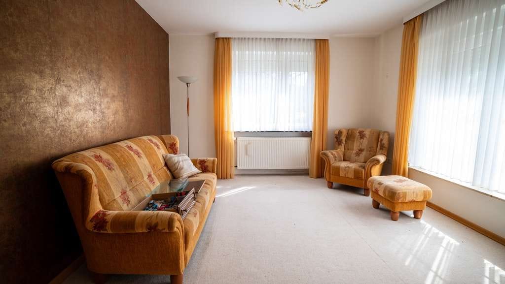 Immobilie in Uelzen - Drei Einheiten, viele Möglichkeiten - Wohnhaus mit Nebengebäude & Gewerbe - Bild 3
