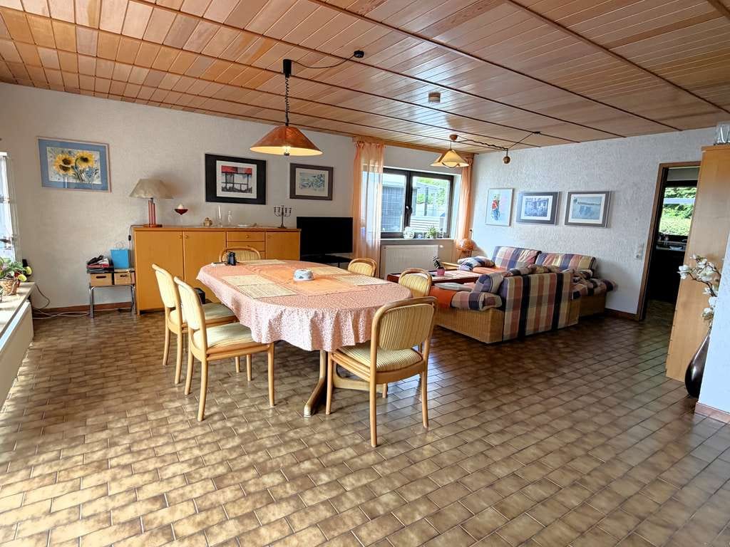 Immobilie in Kämpfelbach - BILFINGEN - Solides Einfamilienhaus in herrlicher Aussichtslage - Bild 5