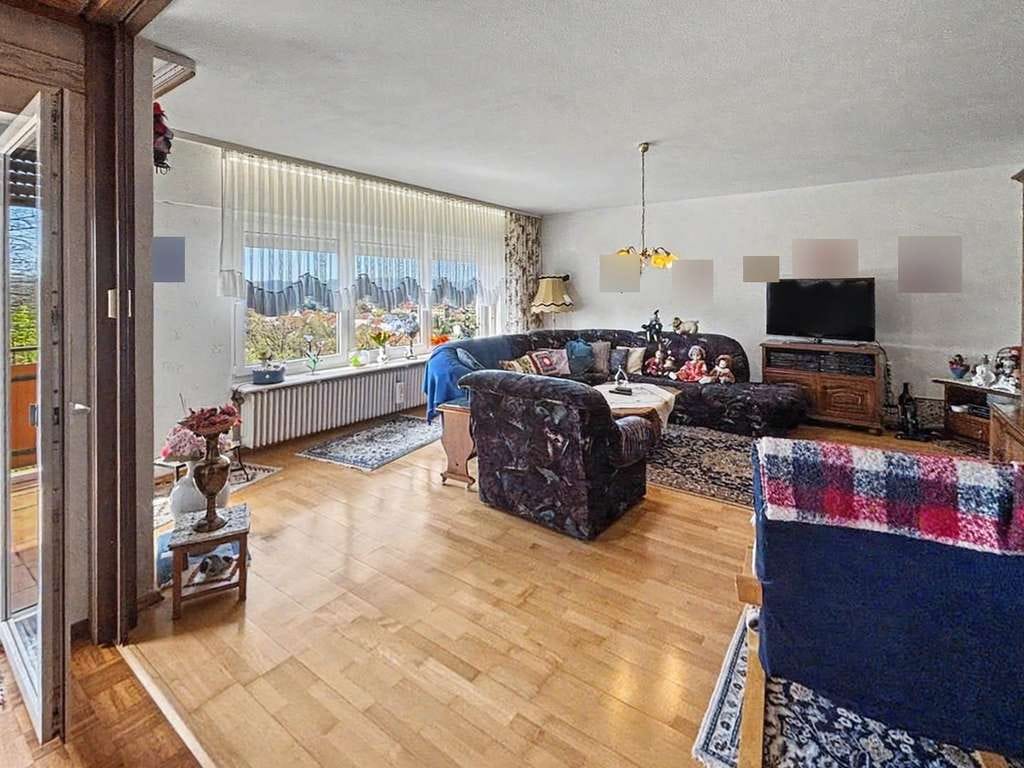 Immobilie in Lemberg - Einfamilienhaus mit Einliegerwohnung und großem Waldgrundstück in ruhiger Wohnlage von Lemberg - Bild 3