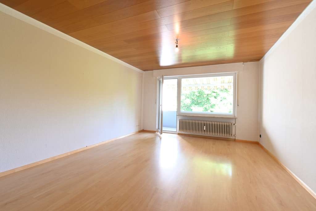Immobilie in Kenzingen - Ein Zuhause zum Verlieben: Komfortable 3,5-Zimmer-Wohnung mit Platz und Grün in Kenzingen - Bild 2