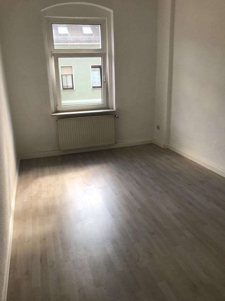 Immobilie in Glauchau - Charmanter Altbau mit Stabiler Rendite und Potenzial in Glauchau - Bild 2