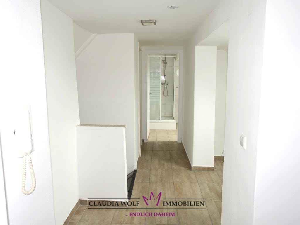 Immobilie in Feuchtwangen - *** SOLIDE KAPITALANLAGE - Voll saniertes Fünf-Familienhaus in Feuchtwangen-Zehdorf *** - Bild 0