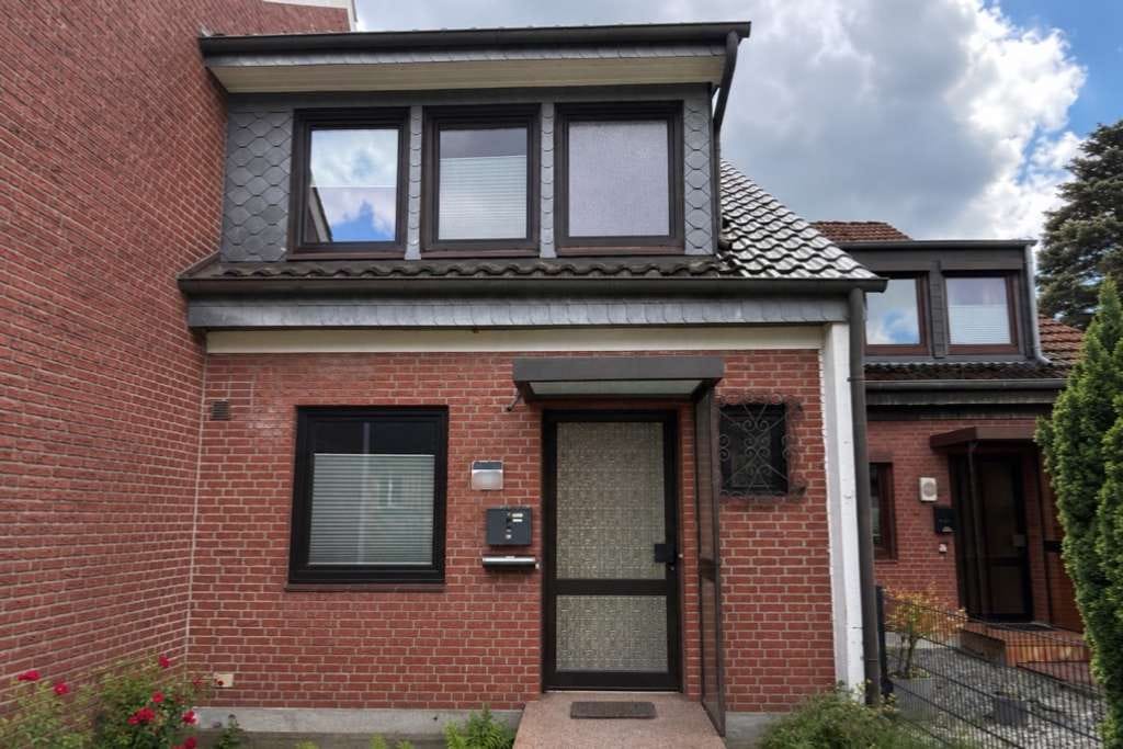 Immobilie in Zeven - Ihr neues Zuhause - Reihenmittelhaus mit Wintergarten in Zeven - Bild 1