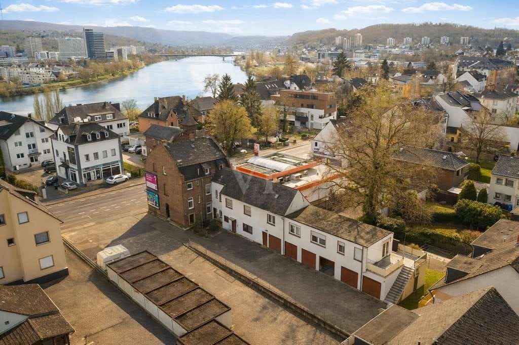 Immobilie in Koblenz - Mehrfamilienhaus mit 6 Einheiten und Altbaucharme - Bild 3