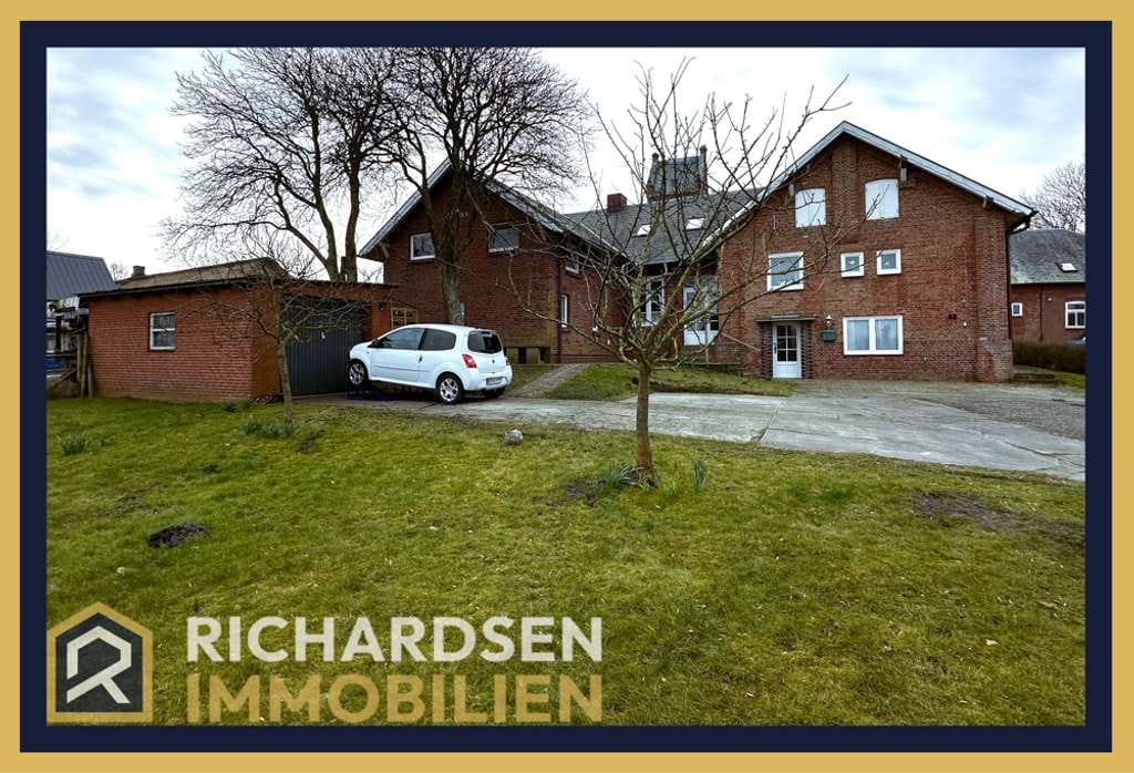 Immobilie in Dagebüll - Zwei verbundene Wohnhäuser auf großem Grundstück nah der Nordsee in 25899 Dagebüll - Bild 0