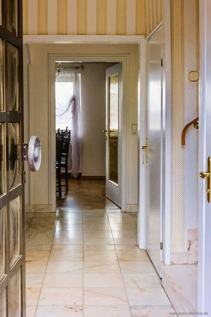 Immobilie in Merchweiler - Tolles Einfamilienhaus mit gehobener Ausstattung und großem Grundstück. - Bild 1