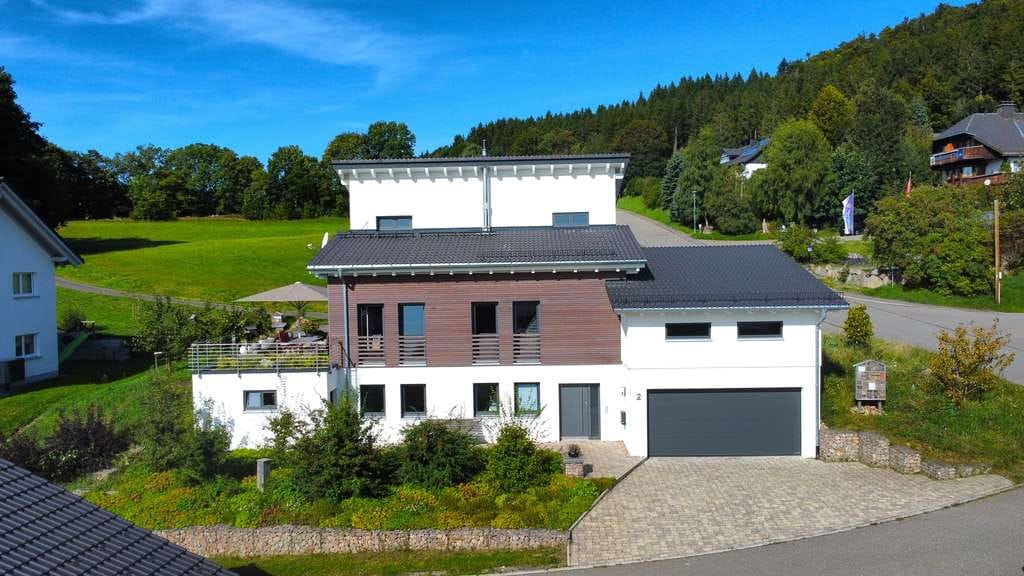 Immobilie in Dachsberg (Südschwarzwald) - Hochwertiges und modernes Einfamilienhaus mit nachhaltiger Gebäudetechnik in Dachsberg zu verkaufen - Bild 4