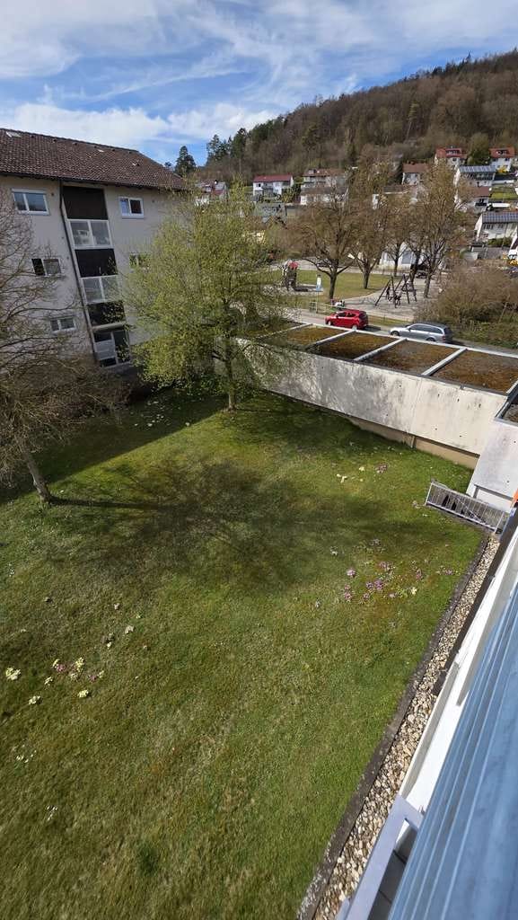 Immobilie in Schelklingen - 3,5-Zimmer-Wohnung mit Design-Bad, Balkon & eigener Garage – Schelklingen - Bild 4