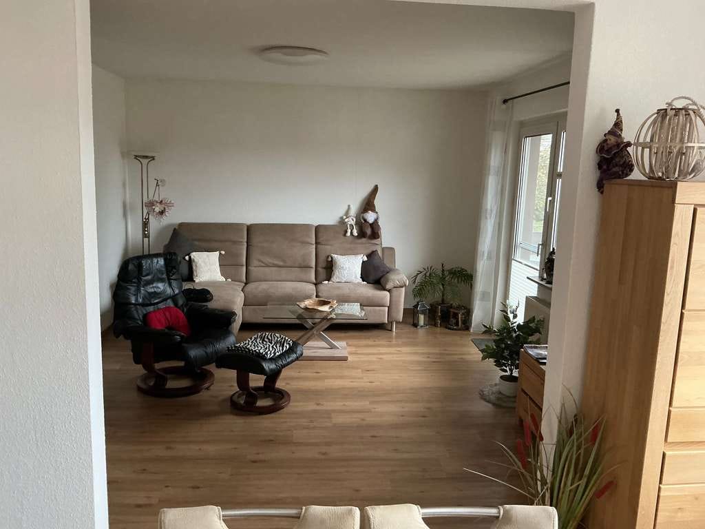 Immobilie in Lohfelden - Gepflegtes 3-Familienhaus in 34253 Lohfelden-Ochshausen - Bild 1