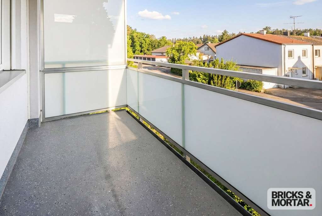 Immobilie in Schwarzenbruck - Helle 3-Zimmer-Wohnung mit großem Balkon und Einzelgarage - Bild 3