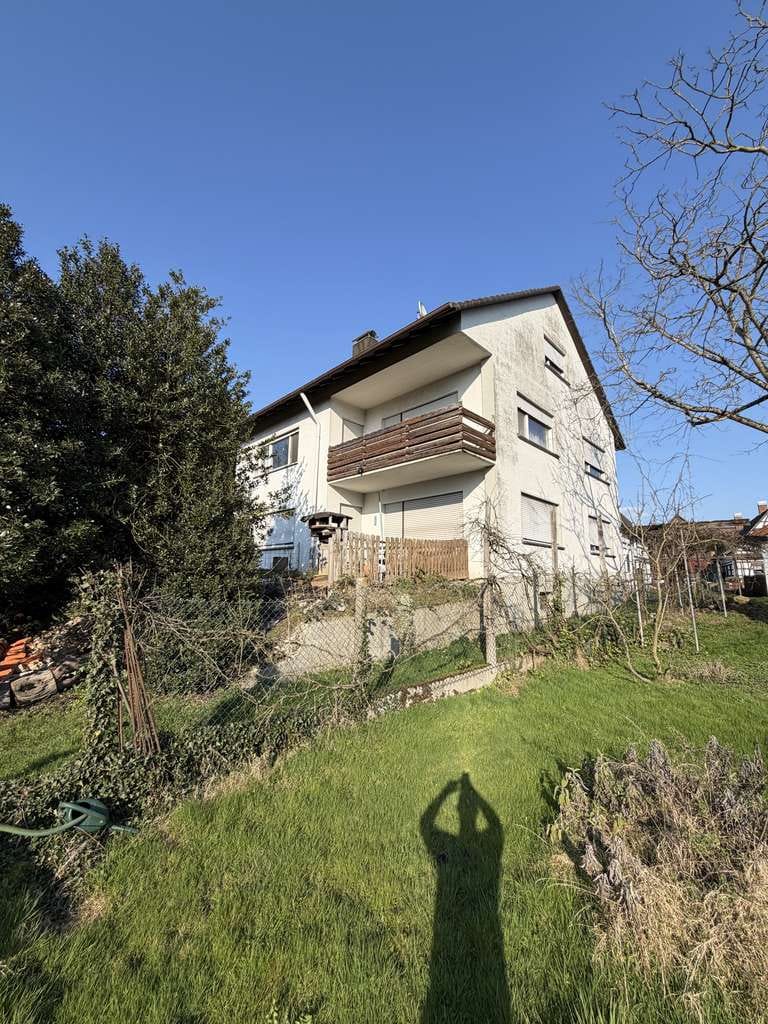 Immobilie in Willstätt - 7-Zimmer-Haus am Schutter-Ufer: 1.468 m² Grundstück & viel Potenzial - Bild 3