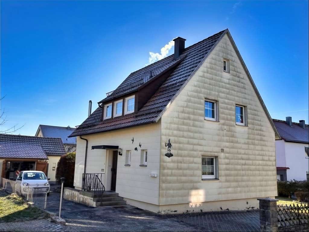 Immobilie in Blaufelden - Wohlfühlen im
gemütlich sanierten
Einfamilienhaus! - Bild 2