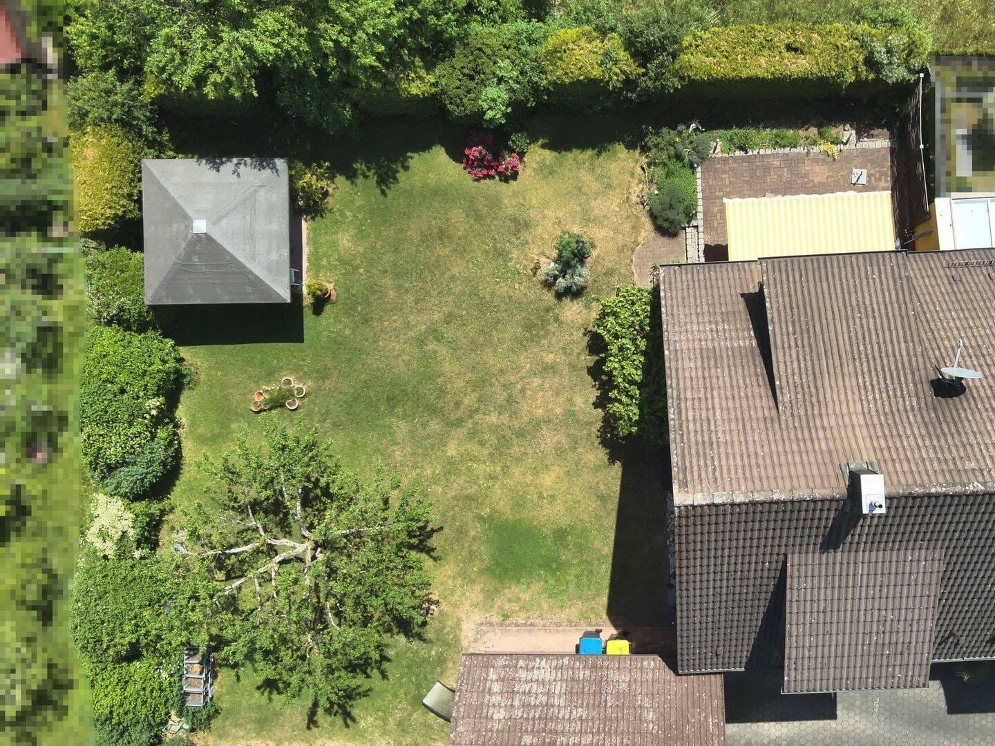Immobilie in Heroldsbach - Gepflegte Doppelhaushälfte mit idyllischen Garten in ruhiger und attraktiver Lage in Heroldsbach - Bild 4