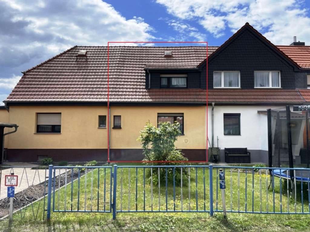 Immobilie in Schwarzheide - Bezugsfrei & zügig verfügbar - Haus mit Garage, Werkstatt und Nebengelaß - Bild 0