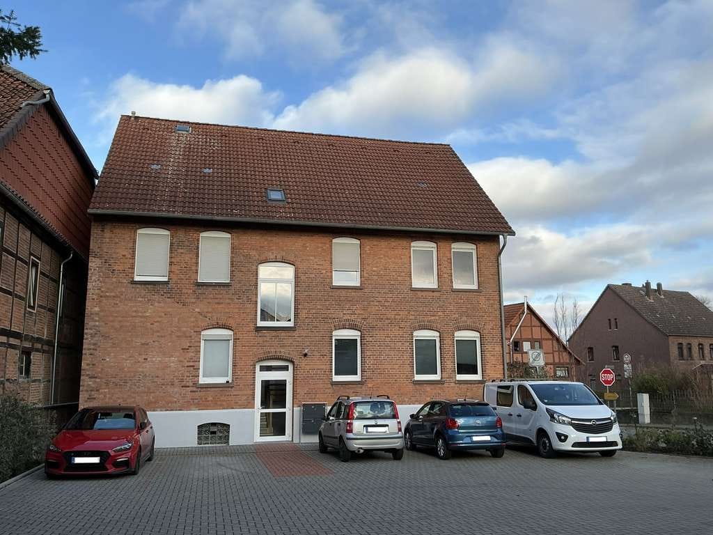 Immobilie in Aerzen - Vollständig vermietetes 4-Familienhaus in zentraler Lage - ein solides Zusatzeinkommen! - Bild 0