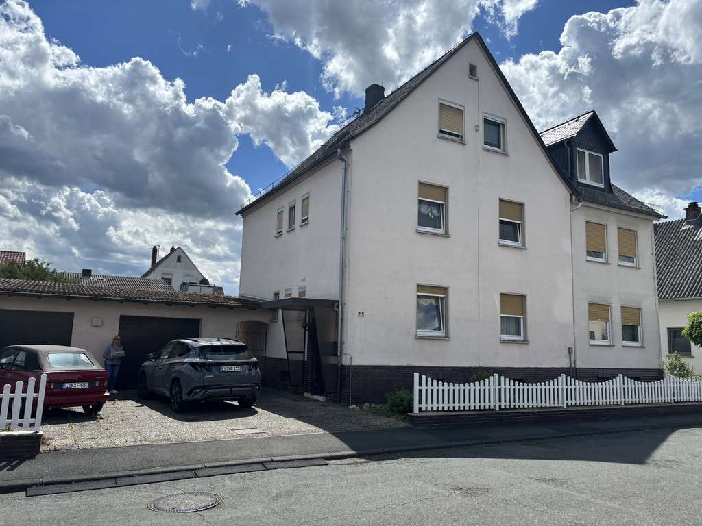 Immobilie in Lahnau - Vielseitiges 3 Parteien Wohnhaus in Lahnau - ideal für Mehrgenerationen-Wohnen - Bild 0